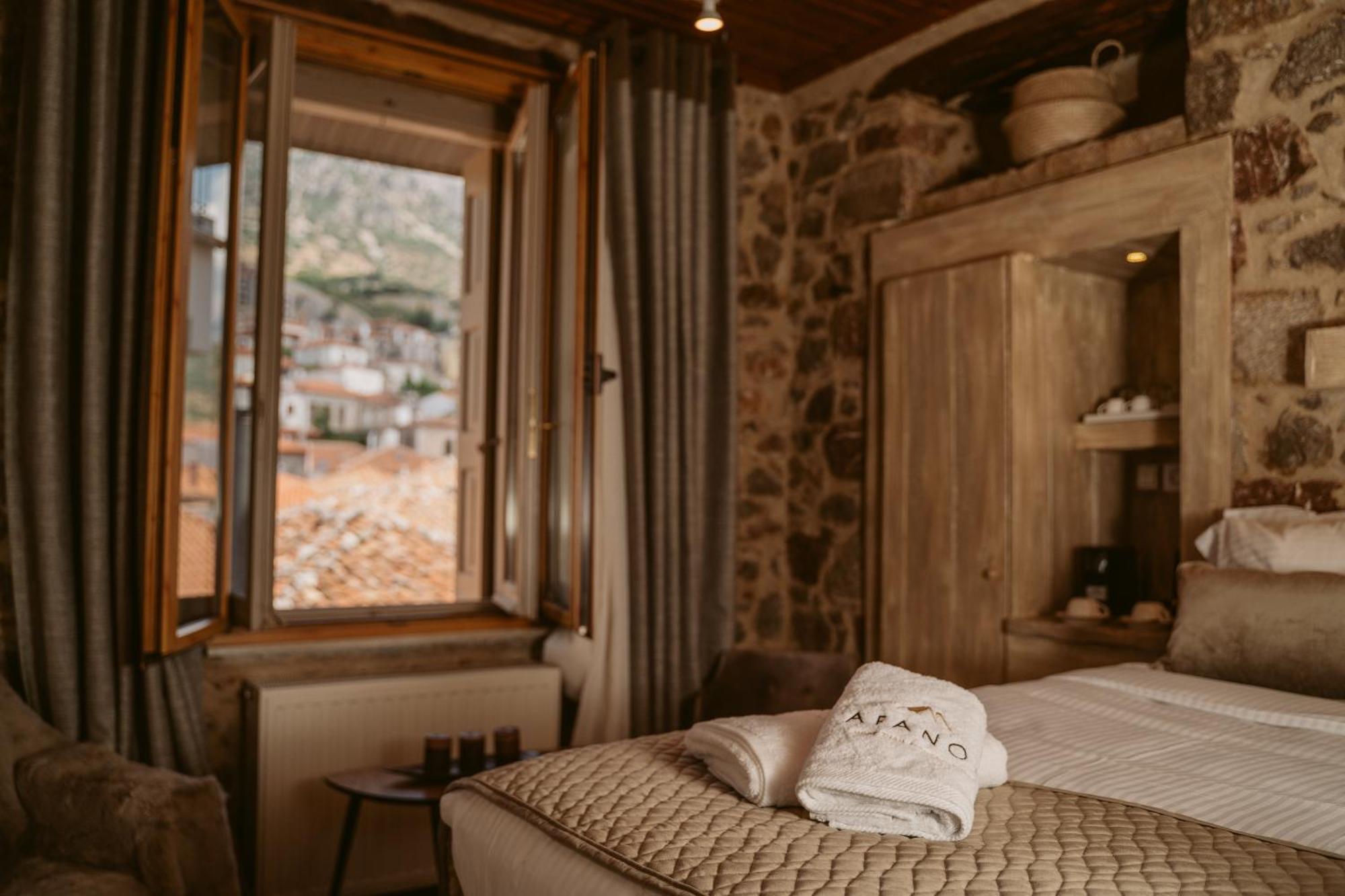Afanos Guesthouse Arachova Bilik gambar