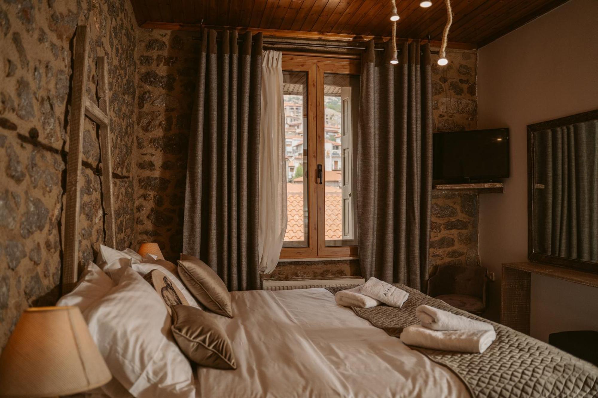 Afanos Guesthouse Arachova Luaran gambar