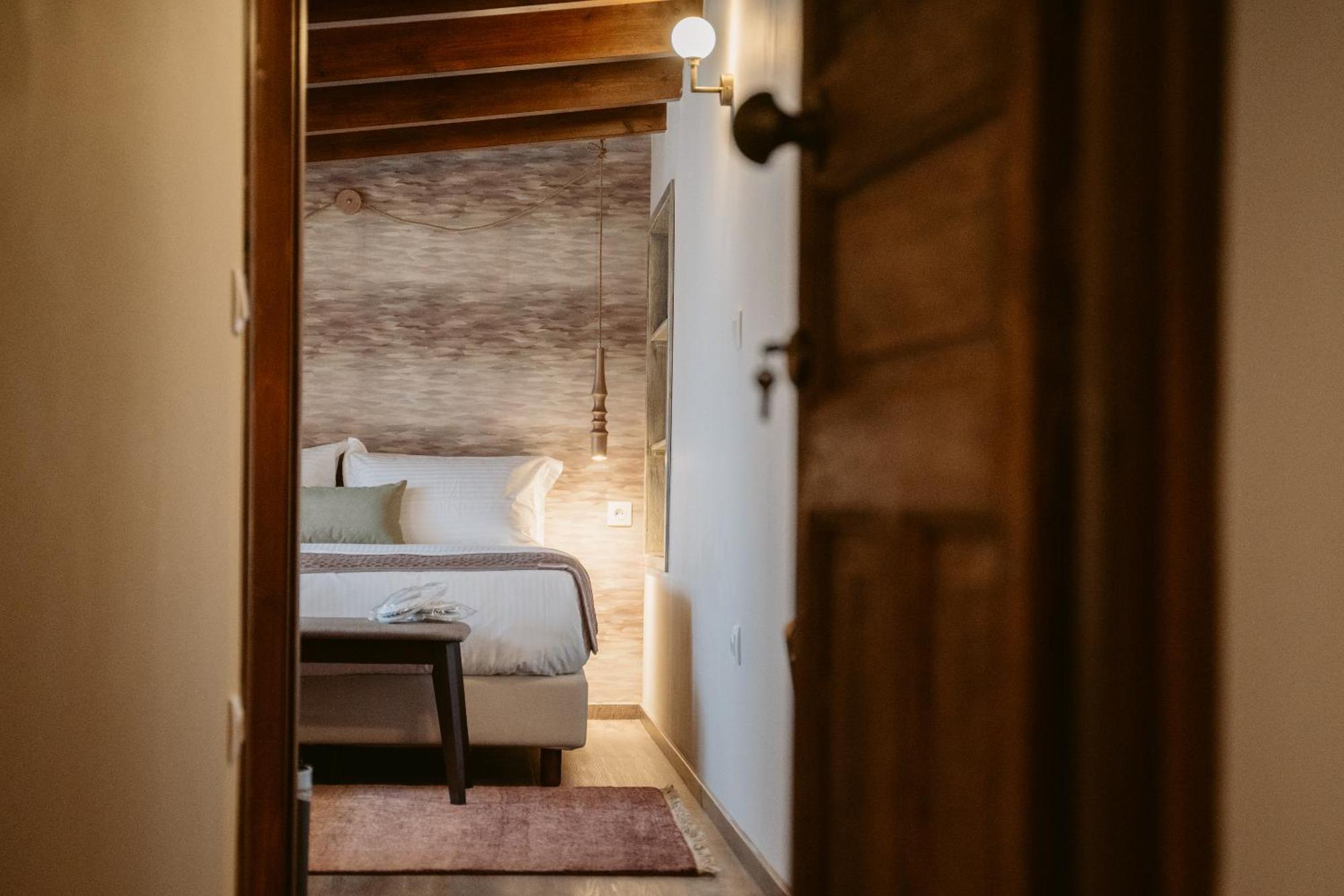 Afanos Guesthouse Arachova Bilik gambar