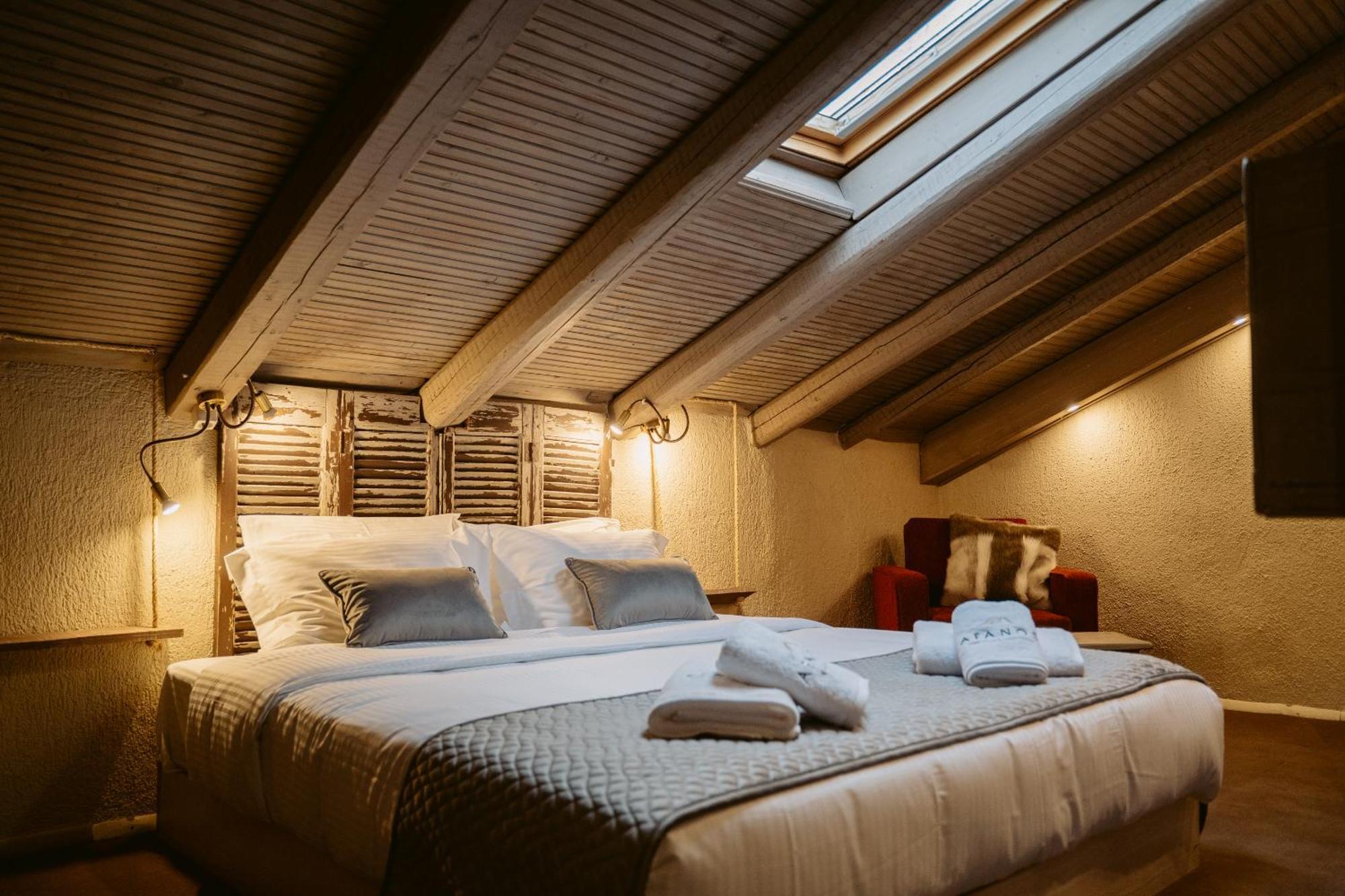 Afanos Guesthouse Arachova Bilik gambar