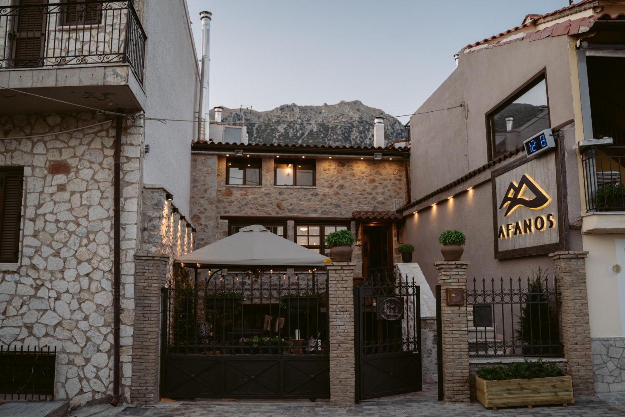 Afanos Guesthouse Arachova Luaran gambar